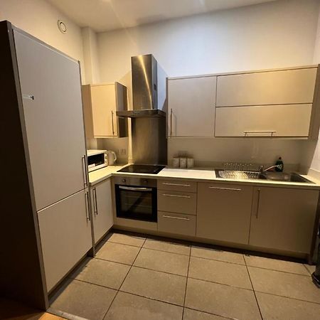 Bigkings Cosy 2 Bedroom Apartment With Free Parking In Central Manchester Kültér fotó